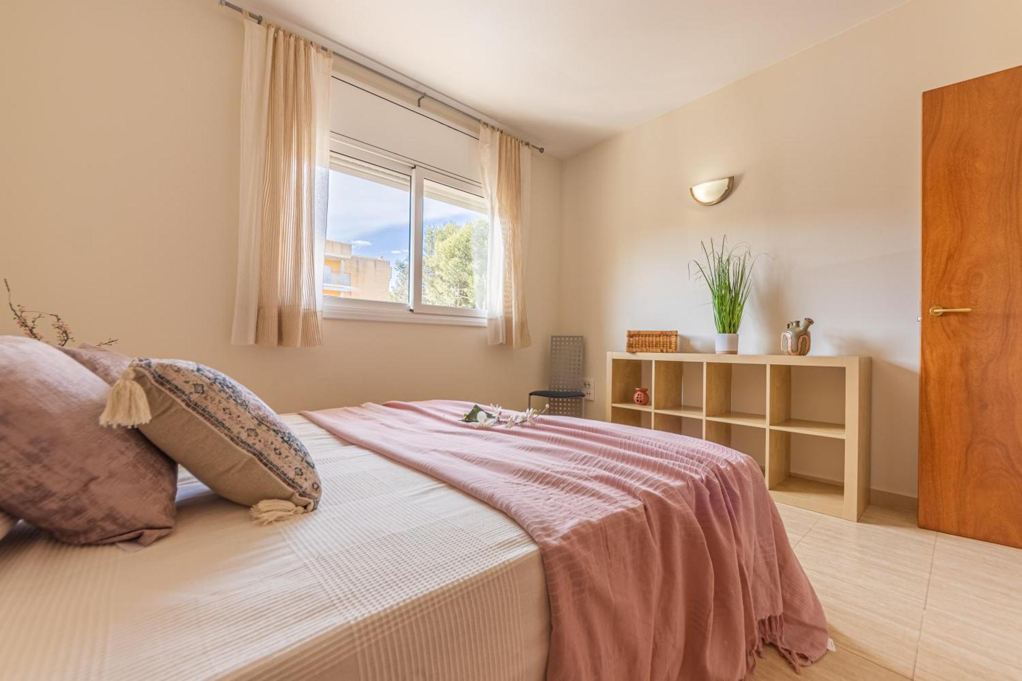 Homes & Go Tramuntana Салоу Екстериор снимка