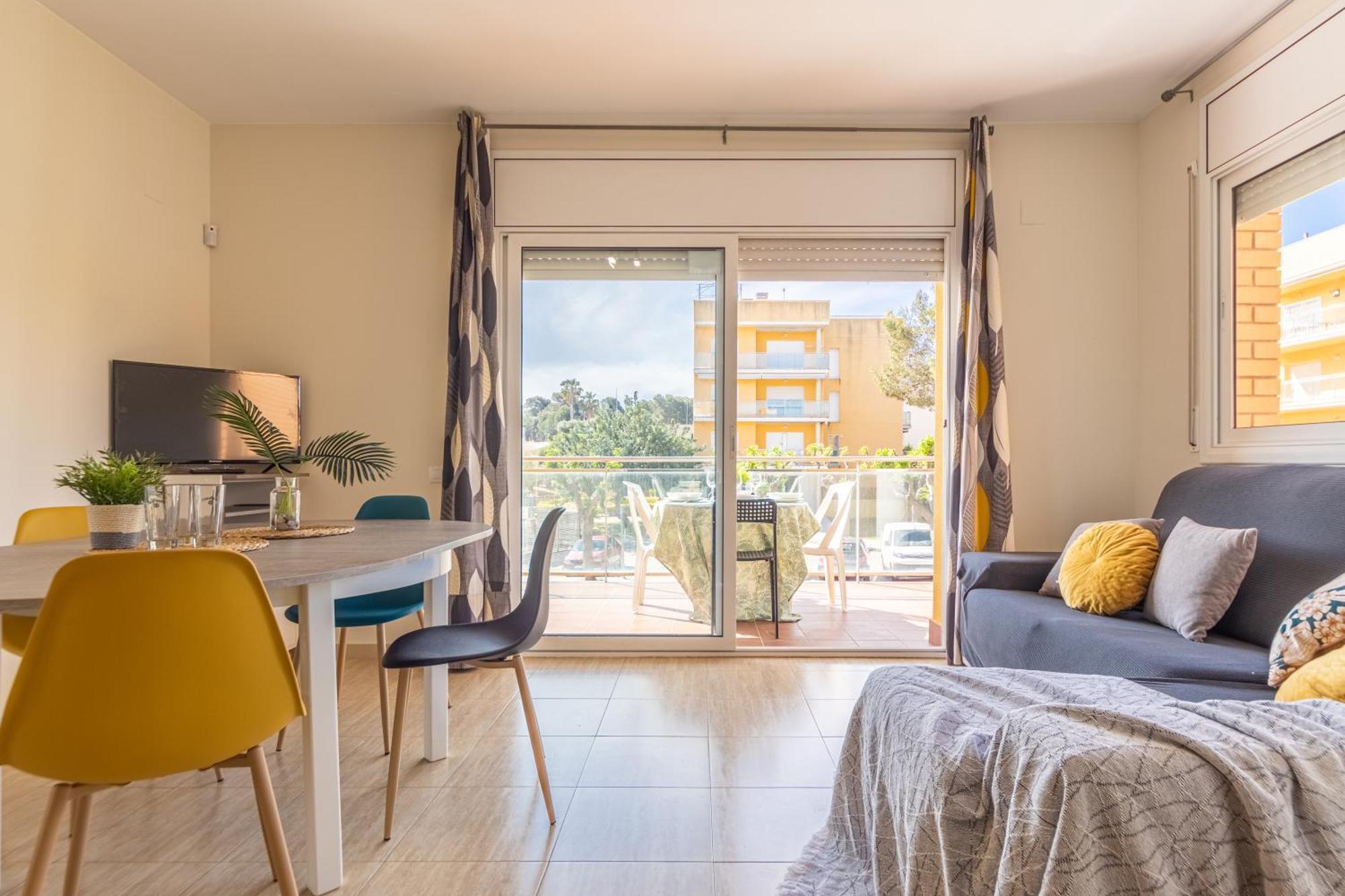 Homes & Go Tramuntana Салоу Екстериор снимка